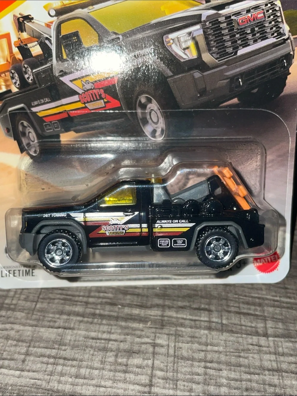 Tow Truck Matchbox 2024 GMC Sierra 3500 Wrecker Toy Truck - Black & Yellow